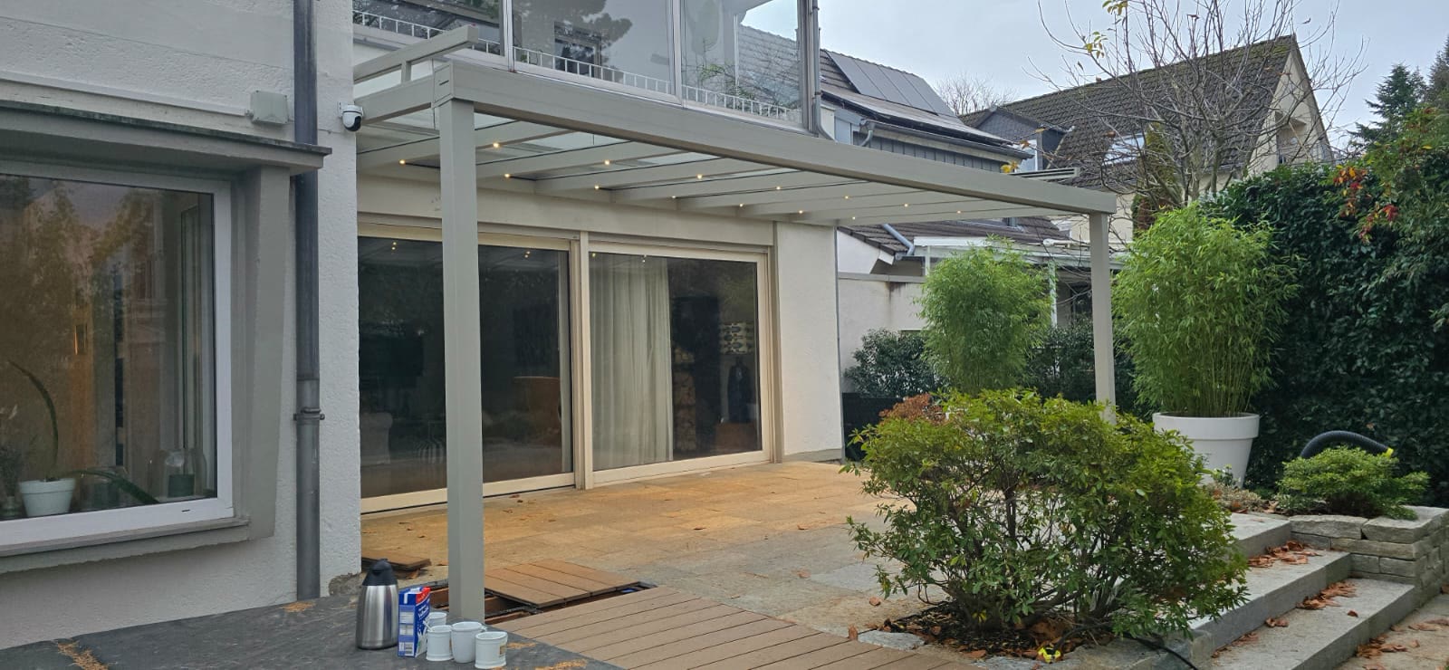 Terrassenüberdachung mit Rundum-Komfort